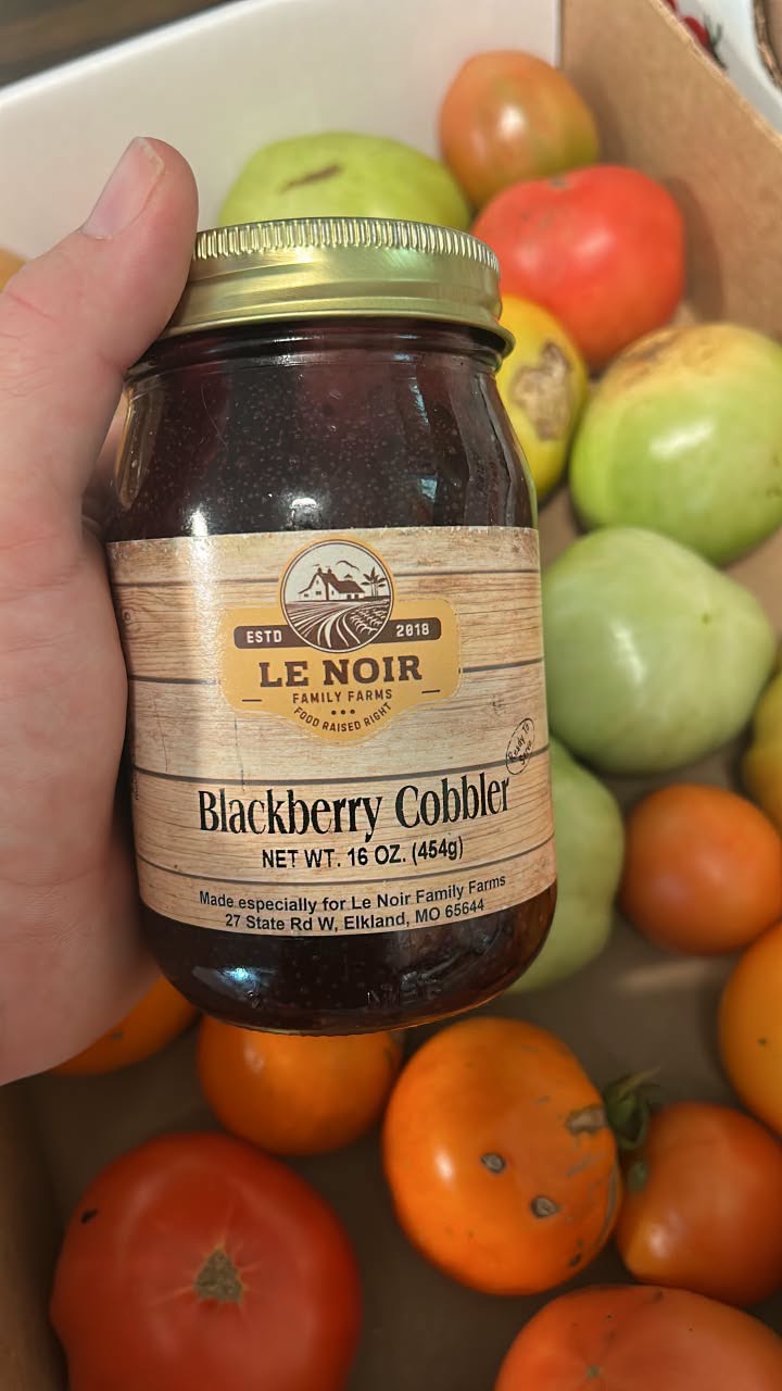 Blackberry Cobbler In A Jar — 16 oz